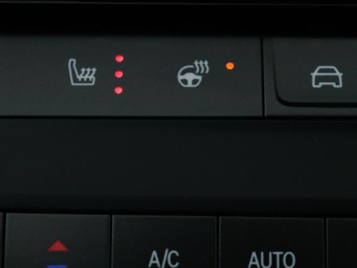 Opel Astra 1.6 Hybrid Business Edition | SOH 96% | Adaptive cruise | Navigatie | Camera | Full LED | Stuurve... ActivLease financial lease