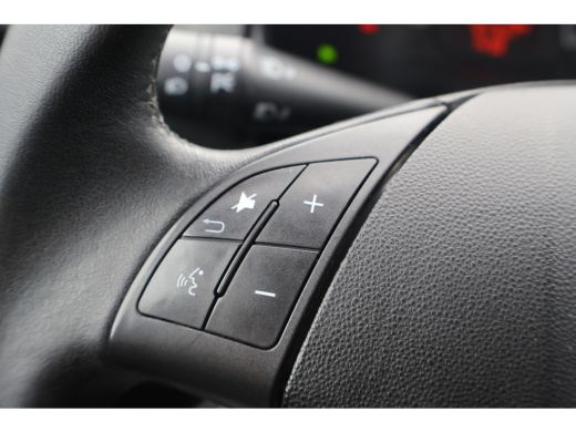 Opel Combo 1.3 CDTi L2 H1 Sport ActivLease financial lease