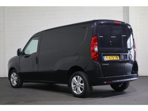 Opel Combo 1.3 CDTi L2 H1 Sport ActivLease financial lease