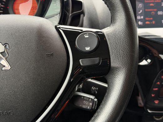 Peugeot 108 1.0 e-VTi Allure | Centrale deurvergrendeling met afstandsbediening | DAB ontvanger | Elektrische... ActivLease financial lease