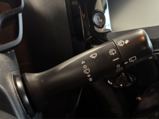 Peugeot 108 1.0 e-VTi Allure | Centrale deurvergrendeling met afstandsbediening | DAB ontvanger | Elektrische... ActivLease financial lease