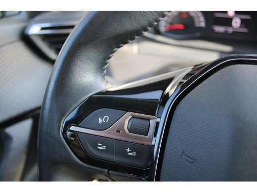 Peugeot 2008 1.2 PureTech Active | Navi by app | Bluetooth | All season | Parkeersensoren | 1e Eigenaar | 91.0... ActivLease financial lease