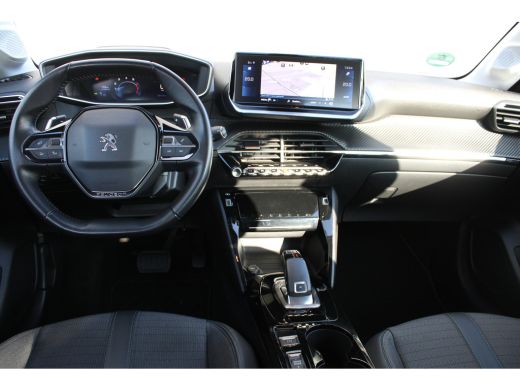 Peugeot 208 1.2 PureTech Allure | Automaat | Navigatie | Camera | 3D Instrumentenpaneel | Apple carplay | 56... ActivLease financial lease