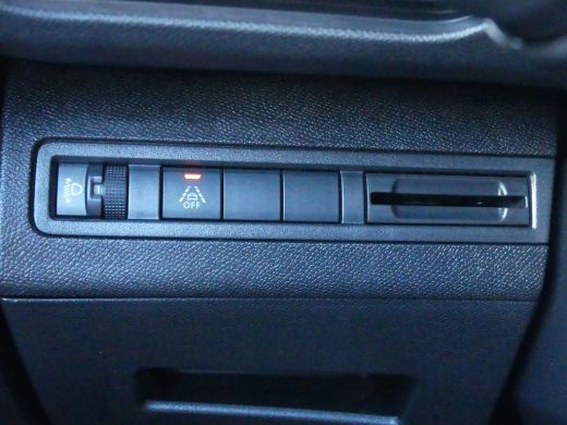 Peugeot 3008 1.2 PureTech 130PK Active Pack | CAMERA | APPLE CARPLAY / ANDRIOD AUTO | PARKEERSENSOREN V+A | LM... ActivLease financial lease