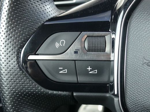 Peugeot 3008 1.2 PureTech 130PK GT | ADAPTIVE CRUISE | DODEHOEKDETECTIE | 360 CAMERA | ELEKTRISCHE ACHTERKLEP ... ActivLease financial lease