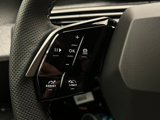 Peugeot 3008 1.6 plug-in Hybrid 195 GT Direct Beschikbaar! | Navigatie | Climate | Apple Carplay/Android | 360... ActivLease financial lease