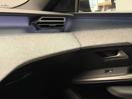 Peugeot 5008 1.2 Hybrid GT 8 Jaar Garantie! | 7 Zits | Navigatie | Stoelverwarming | Apple Carplay/Android Aut... ActivLease financial lease