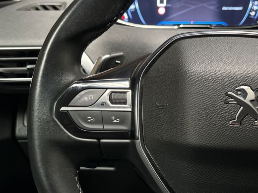 Peugeot 5008 1.2 PureTech Sport 7 Persoons Automaat (APPLE CARPLAY, GROOT NAVI, 360 CAMERA, TREKHAAK, SPORTSTO... ActivLease financial lease