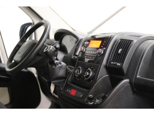 Peugeot Boxer L2H2 DUBBEL CABINE 7 personen IMPERIAAL Peugeot Boxer L2H2 DUBBEL CABINE 7 personen met IMPERIAAL ActivLease financial lease