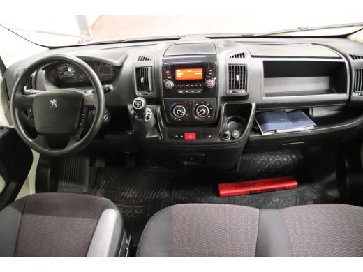 Peugeot Boxer L2H2 DUBBEL CABINE 7 personen IMPERIAAL Peugeot Boxer L2H2 DUBBEL CABINE 7 personen met IMPERIAAL ActivLease financial lease