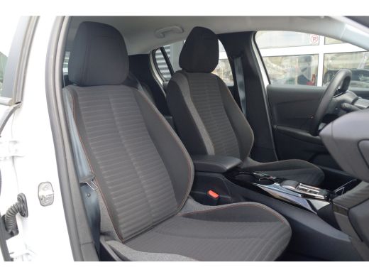 Peugeot e-208 EV Active Pack 50 kWh | SOH 90.4 % | Apple Carplay / Android Auto | Keyless | Cruise Control | Li... ActivLease financial lease