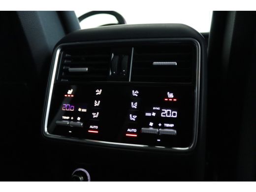 Porsche Cayenne 3.0 E-Hybrid | SportDesign | Sportchrono | Nightvision | Stoelventilatie | Massage | HUD | Bose |... ActivLease financial lease