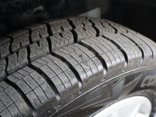 Renault Trafic 2.0 dCi 130 T30 WORK EDITION + APPLE CARPLAY | LED | CRUISE | CLIMATE CONTROL ActivLease financial lease