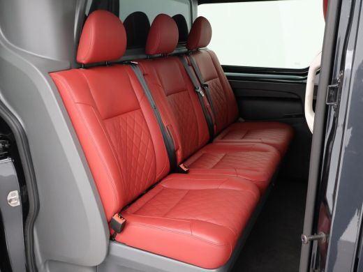 Renault Trafic 2.0 DCI L2H1 DUBBEL CABINE + ROOD LEDER | LMV | PREMIUM AUDIO | APPLE CARPLAY | LED | NAVIGATIE |... ActivLease financial lease