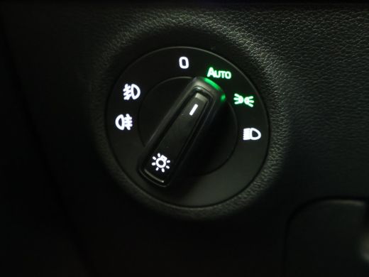 Skoda Karoq 1.5 TSI ACT 150 PK DSG SPORTLINE + CANTON AUDIO | STEEL GREY | CAMERA | 19 INCH | VIRTUAL | SFEER ActivLease financial lease