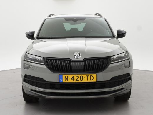 Skoda Karoq 1.5 TSI ACT 150 PK DSG SPORTLINE + CANTON AUDIO | STEEL GREY | CAMERA | 19 INCH | VIRTUAL | SFEER ActivLease financial lease