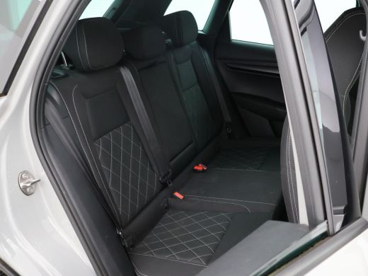 Skoda Karoq 1.5 TSI ACT 150 PK DSG SPORTLINE + CANTON AUDIO | STEEL GREY | CAMERA | 19 INCH | VIRTUAL | SFEER ActivLease financial lease