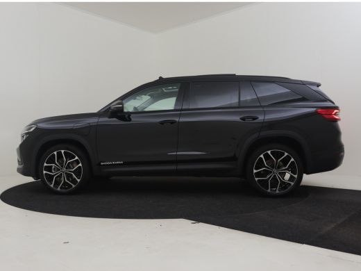 Skoda Kodiaq Edition PHEV Pano Trekhaak | LED achterlichten | LED interieurverlichting inclusief sfeerverlicht... ActivLease financial lease