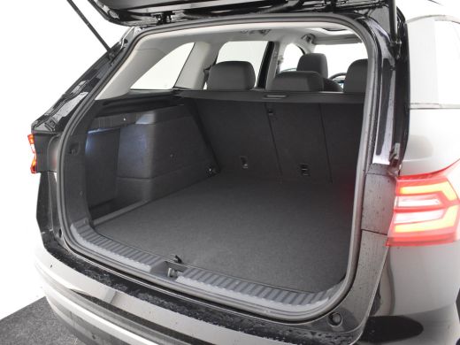 Skoda Kodiaq Edition PHEV Pano Trekhaak | LED achterlichten | LED interieurverlichting inclusief sfeerverlicht... ActivLease financial lease
