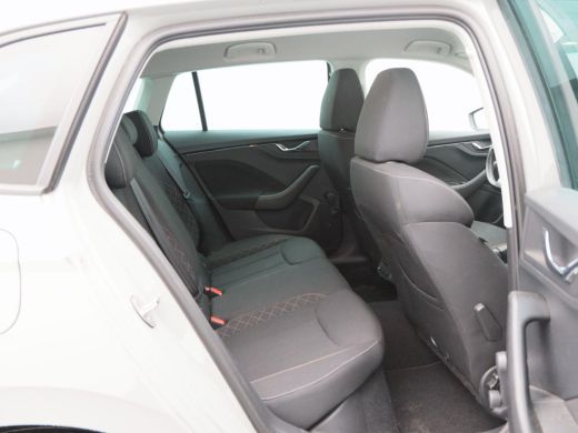 Skoda Scala 1.0 TSi 115 Pk Automaat Ambition | Parkeersensorn | Cruise | Carplay | Trekhaak | 16 Inch | 95.57... ActivLease financial lease