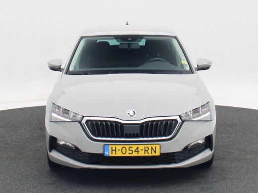 Skoda Scala 1.0 TSi 115 Pk Automaat Ambition | Parkeersensorn | Cruise | Carplay | Trekhaak | 16 Inch | 95.57... ActivLease financial lease