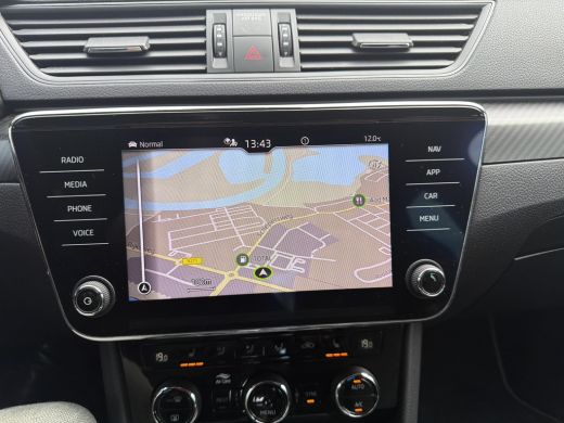 Skoda Superb 1.5 TSI ACT Sportline Business Trekhaak ActivLease financial lease