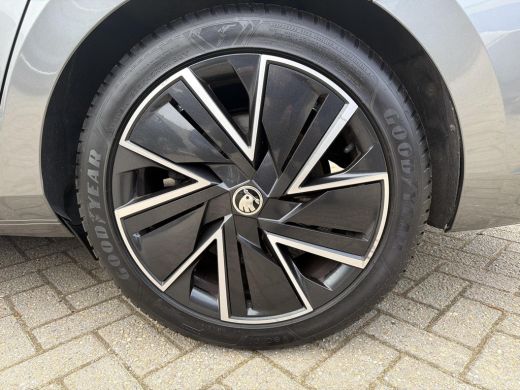 Skoda Superb 1.5 TSI ACT Sportline Business Trekhaak ActivLease financial lease