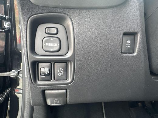 Toyota Aygo 1.0 VVT-i x-joy | 06-10141018 Voor meer informatie ActivLease financial lease