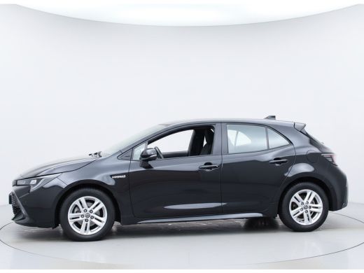 Toyota Corolla 1.8 HYBRID AUT. DYNAMIC NAVI/CAMERA/CARPLAY ActivLease financial lease