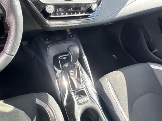 Toyota Corolla Touring Sports Hybrid 200 GR Sport | 06-10141018 Voor meer informatie ActivLease financial lease