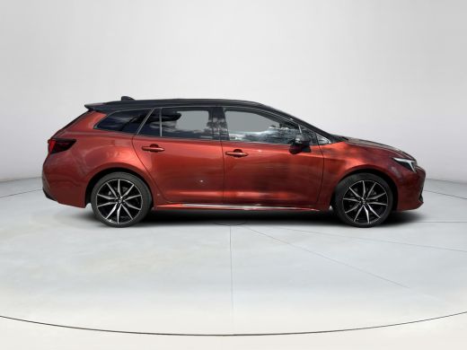 Toyota Corolla Touring Sports Hybrid 200 GR Sport | 06-10141018 Voor meer informatie ActivLease financial lease