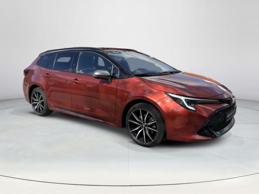 Toyota Corolla Touring Sports Hybrid 200 GR Sport | 06-10141018 Voor meer informatie ActivLease financial lease