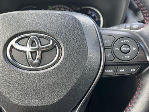 Toyota RAV4 2.5 Plug-in Hybrid AWD Style | Navigatie | Carplay | Verwarmbare achterbank | Parkeersensoren | ActivLease financial lease