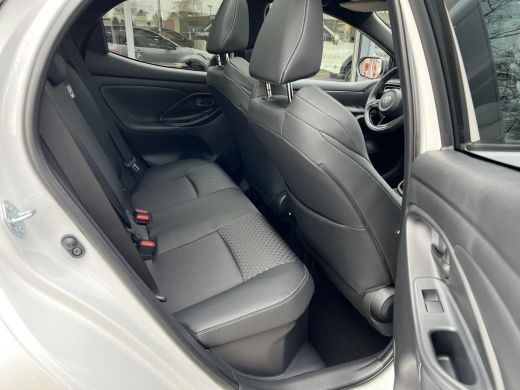 Toyota Yaris 1.5 Hybrid 130 Executive ActivLease financial lease