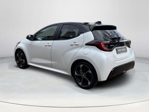 Toyota Yaris 1.5 Hybrid 130 Executive ActivLease financial lease