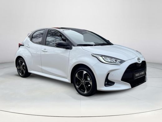 Toyota Yaris 1.5 Hybrid 130 Executive ActivLease financial lease