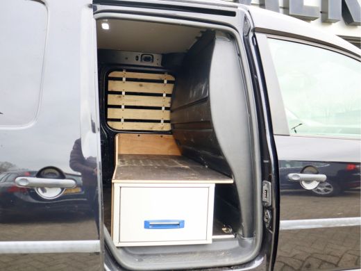 Volkswagen Caddy 2.0 TDI L2H1 BMT Maxi Exclusive Edition ActivLease financial lease