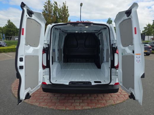 Volkswagen e-Transporter 32 L1H1 64 kWh | 100Kw | Clima | PDC Voor en achter | Warmte pomp | 3 Zits | ACC | ActivLease financial lease