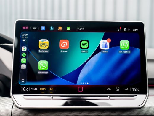 Volkswagen Golf 1.5 eTSI 50 Edition | Panodak | Trekhaak wegkl. | Stoelgeheugen | Head Up | IQ Light | Prijs Rijk... ActivLease financial lease