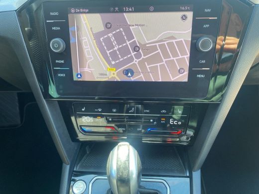 Volkswagen Passat Variant 1.4 TSI PHEV GTE Business | Trekhaak | A.Camera | Elec. Klep | 218Pk | PHEV | ActivLease financial lease