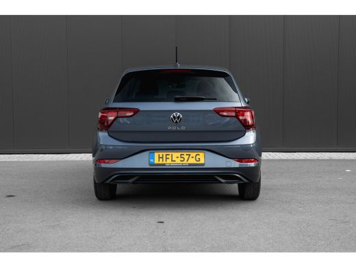 Volkswagen Polo 1.0 TSI Life Edition | Camera | Adaptive Cruise | 15" | Parkeersensoren Achter ActivLease financial lease