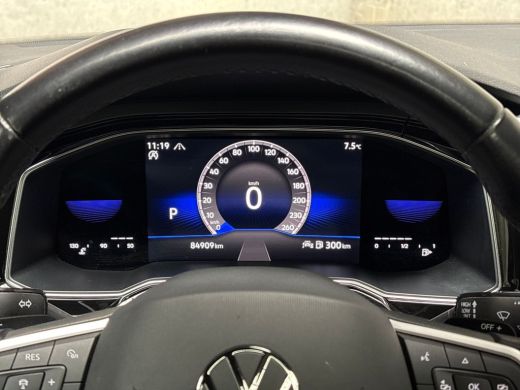 Volkswagen Taigo 1.0 TSI R-Line Automaat (2X R-LINE, SCHUIFDAK, VIRTUAL COCKPIT, APPLE CARPLAY, STOELVERWARMING, S... ActivLease financial lease