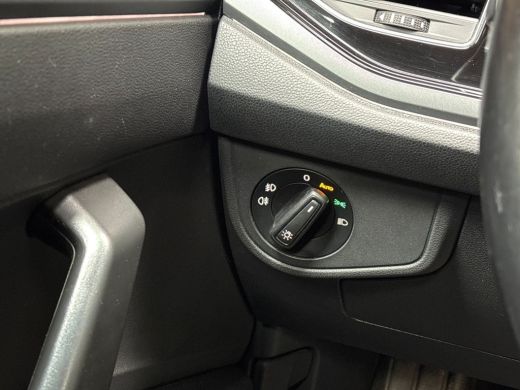 Volkswagen Taigo 1.0 TSI R-Line Automaat (2X R-LINE, SCHUIFDAK, VIRTUAL COCKPIT, APPLE CARPLAY, STOELVERWARMING, S... ActivLease financial lease