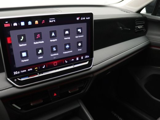 Volkswagen Tiguan 1.5 eHybrid Life Edition Trekhaak, 19" LM Velgen, Keyless, Achteruitrijcamera, Side Assist, Navi ... ActivLease financial lease