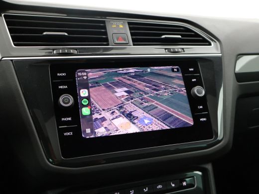 Volkswagen Tiguan 1.5 TSI ACT DSG R-LINE HIGHLINE + PANORAMA | 20 INCH | VIRTUAL | MASSAGE | ADAPTIVE | CAMERA ActivLease financial lease