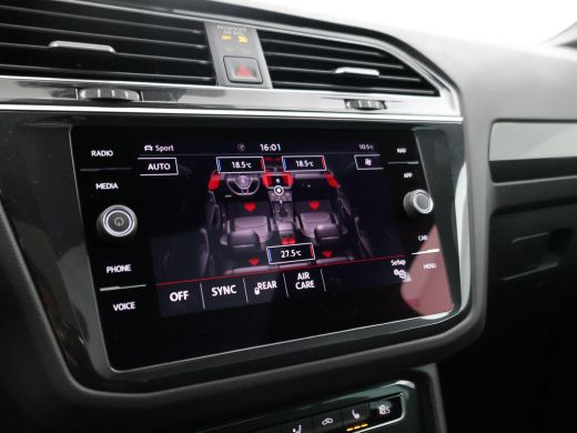 Volkswagen Tiguan 1.5 TSI ACT DSG R-LINE HIGHLINE + PANORAMA | 20 INCH | VIRTUAL | MASSAGE | ADAPTIVE | CAMERA ActivLease financial lease