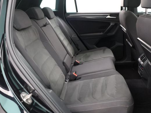 Volkswagen Tiguan 1.5 TSI ACT DSG R-LINE HIGHLINE + PANORAMA | 20 INCH | VIRTUAL | MASSAGE | ADAPTIVE | CAMERA ActivLease financial lease