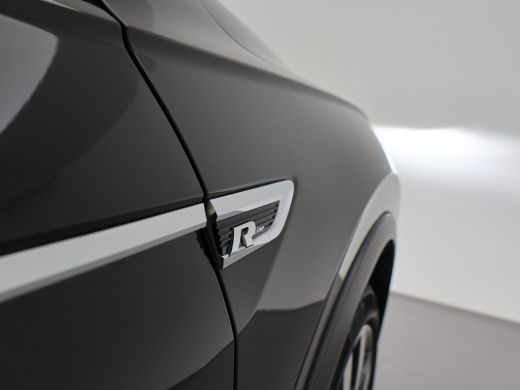 Volkswagen Tiguan 1.5 TSI ACT DSG R-LINE HIGHLINE + PANORAMA | 20 INCH | VIRTUAL | MASSAGE | ADAPTIVE | CAMERA ActivLease financial lease