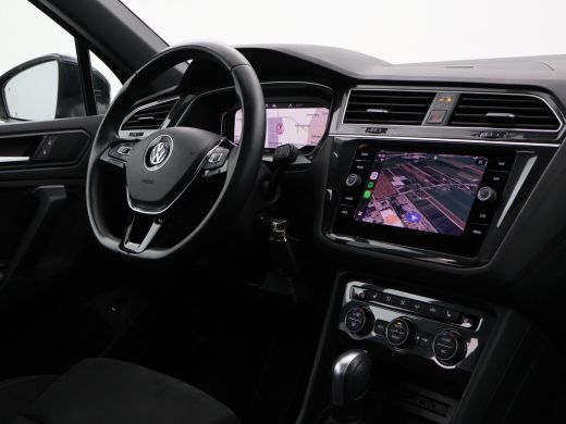Volkswagen Tiguan 1.5 TSI ACT DSG R-LINE HIGHLINE + PANORAMA | 20 INCH | VIRTUAL | MASSAGE | ADAPTIVE | CAMERA ActivLease financial lease