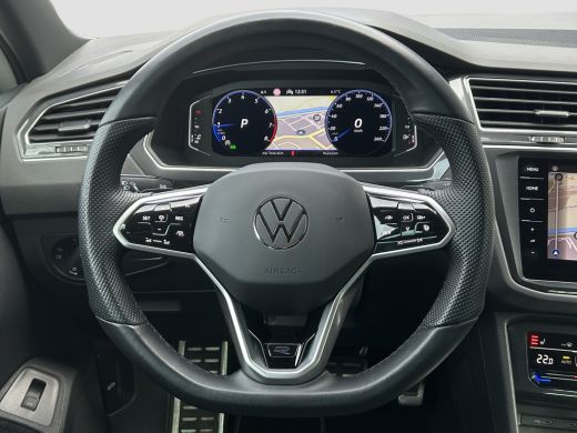 Volkswagen Tiguan 1.5 TSI R-Line Business+ | Pano | Adap. Cruise Control | H&K Audio | Stuur Verwarming | Camera | ... ActivLease financial lease
